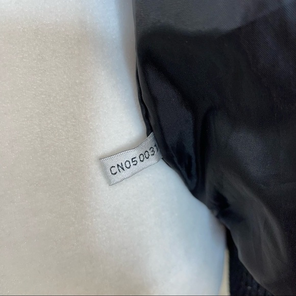 New York & Co Puffy Black Coat Size Jr Large - Picture 9 of 10